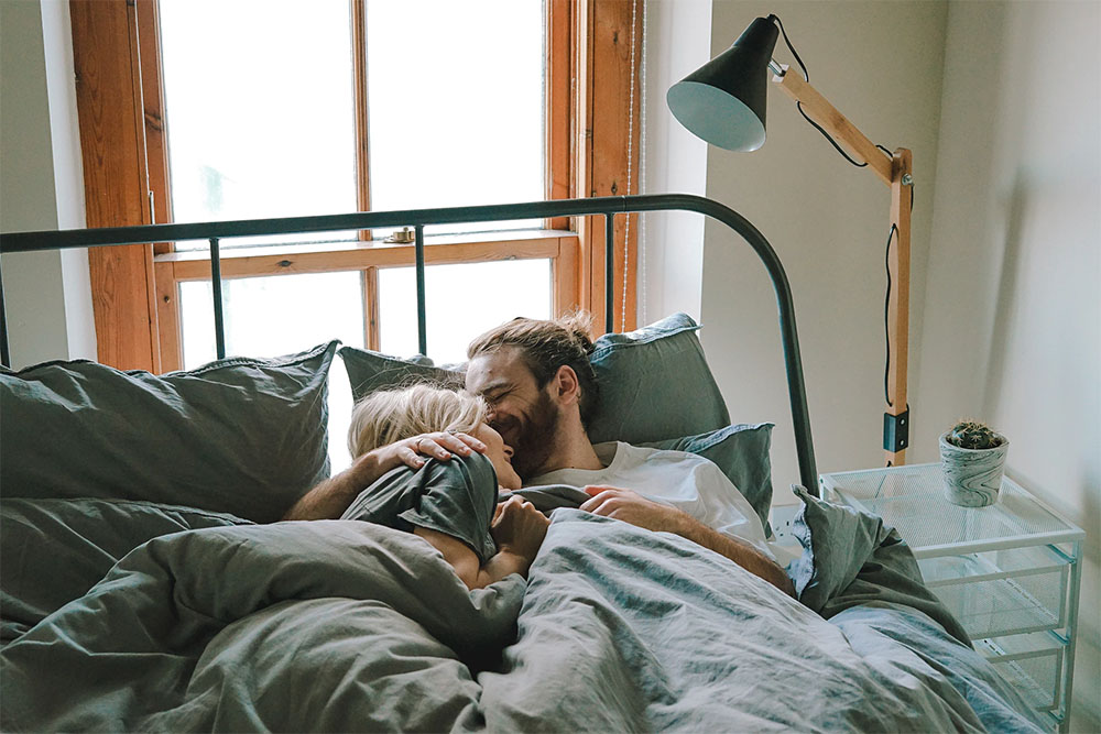 Long Distance Pillows: 13 Comfy LDR Themed Options For Couples To Sleep Better While Apart!