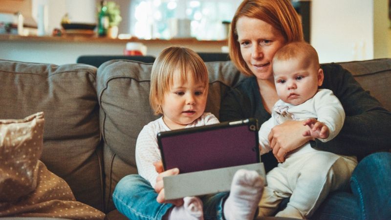 appels vidéo avec les grands-parents à distance