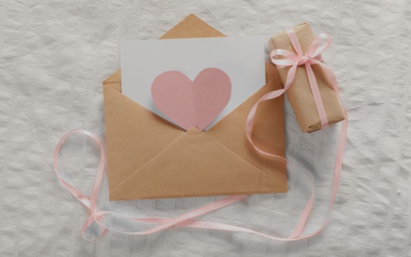 Open When Letters for Best Friends: 67 Ideas on What to Write